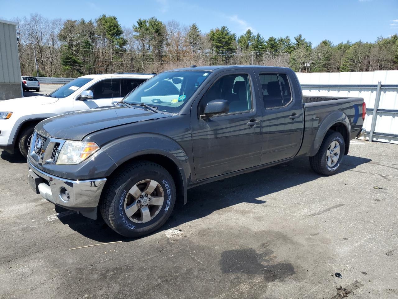 2011 NISSAN FRONTIER S