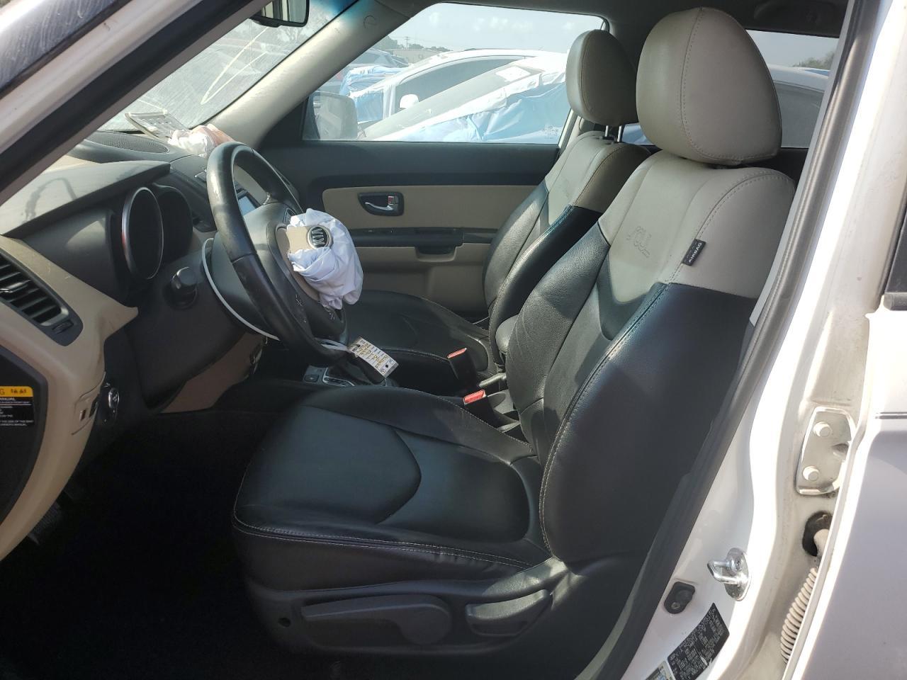 2013 KIA SOUL + - Image 7