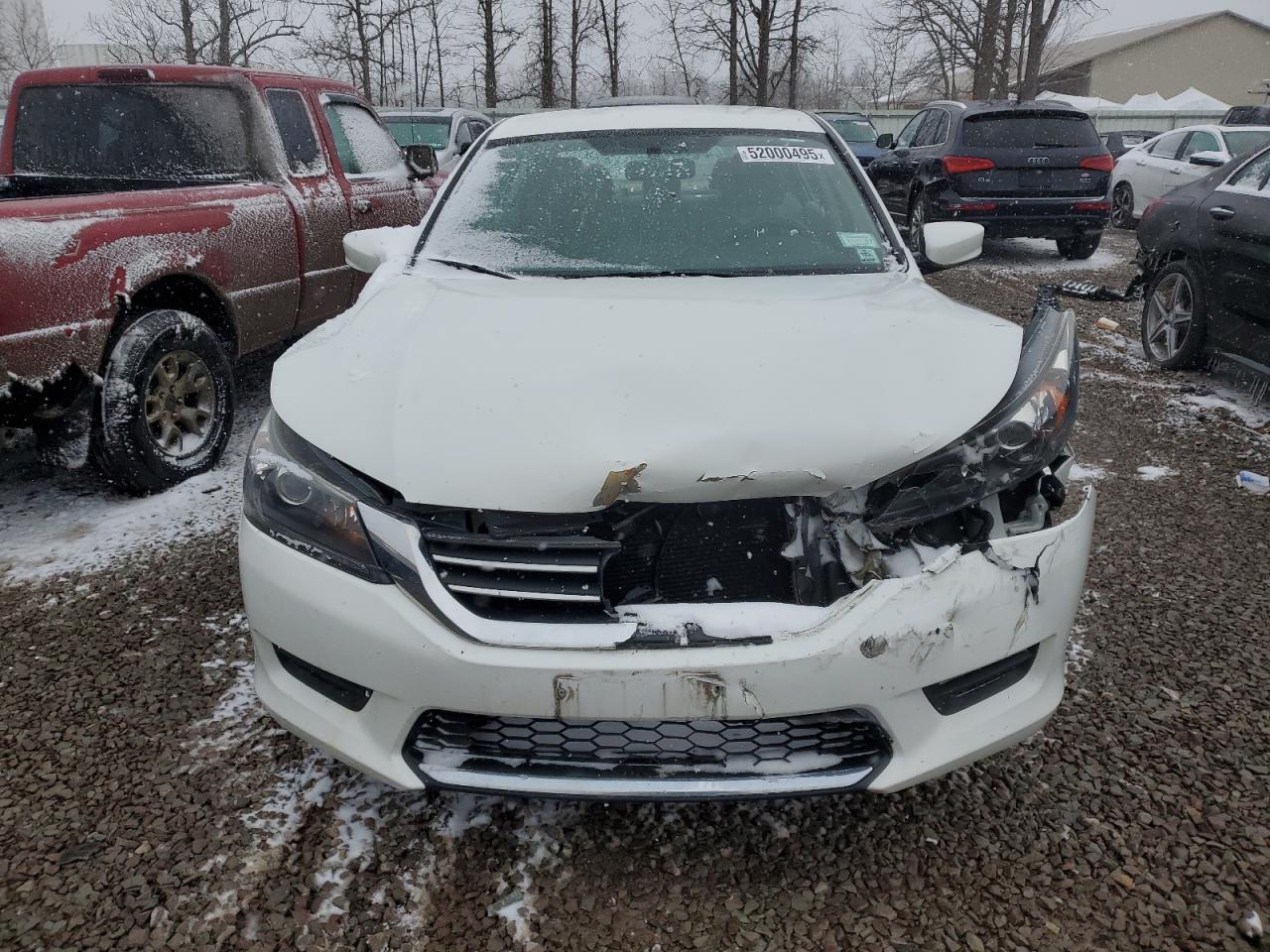 2014 HONDA ACCORD LX - Image 5