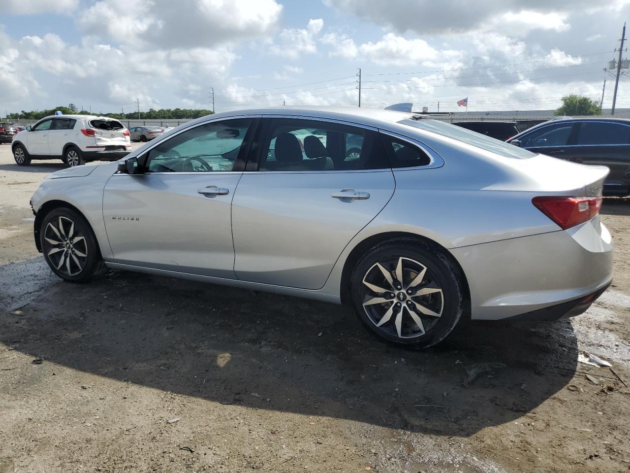 2017 CHEVROLET MALIBU LT - Фото 2