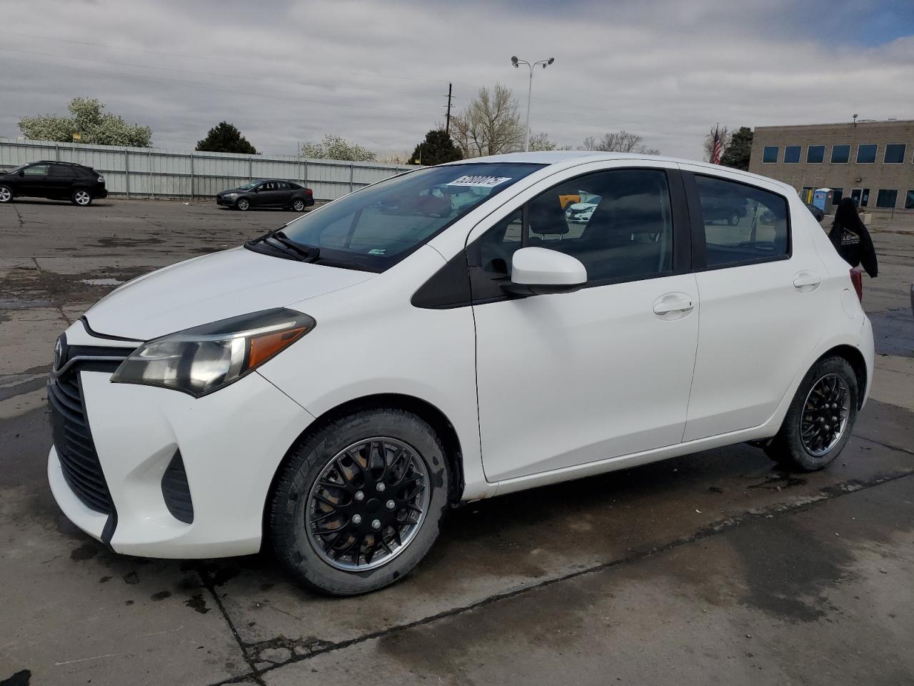 2015 TOYOTA YARIS