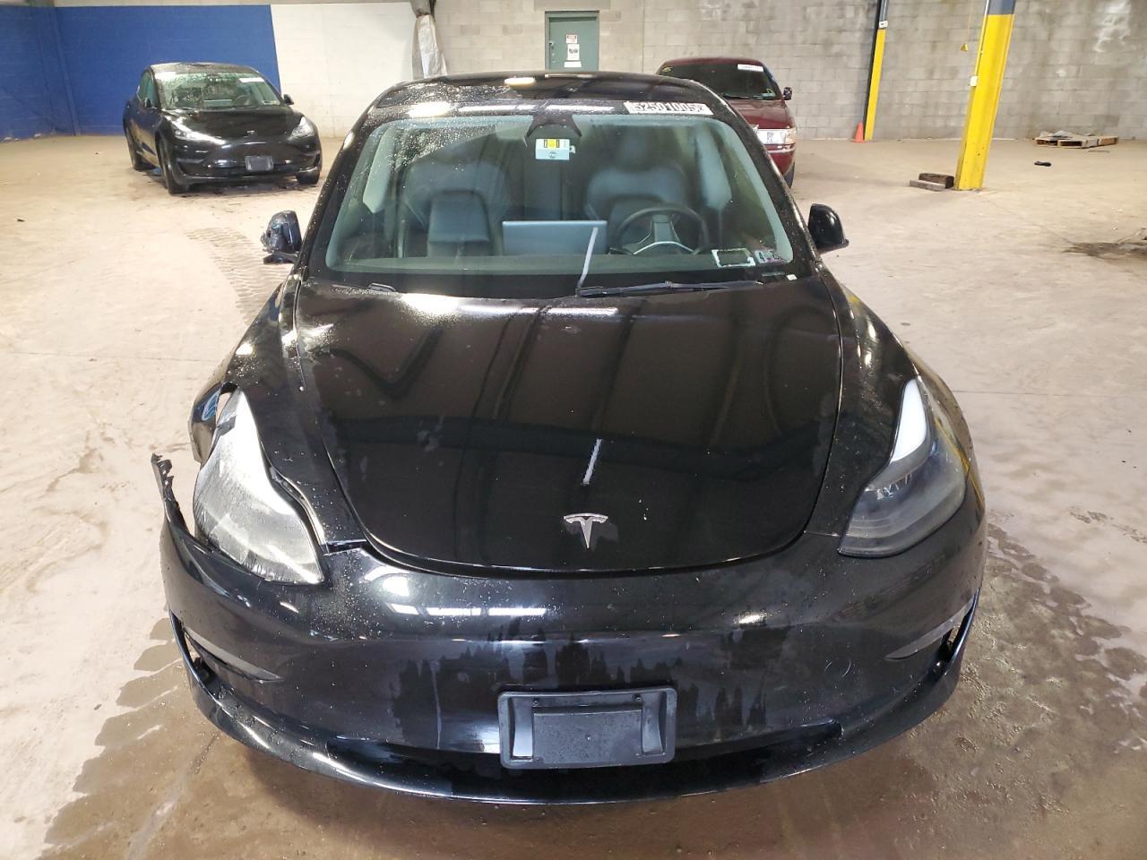 2023 TESLA MODEL 3 - Фото 5