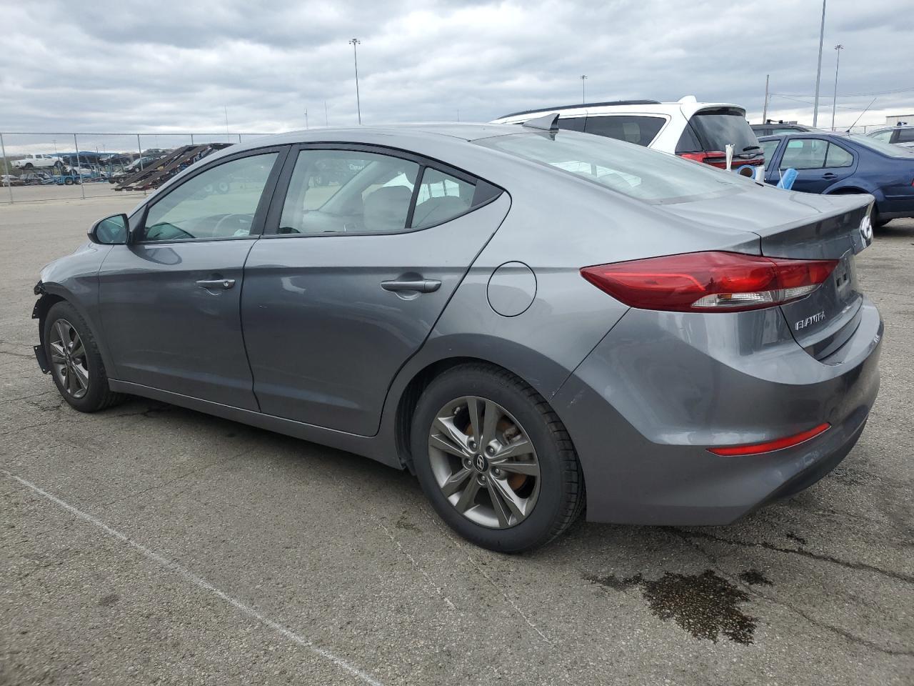 2018 HYUNDAI ELANTRA SE - Фото 2