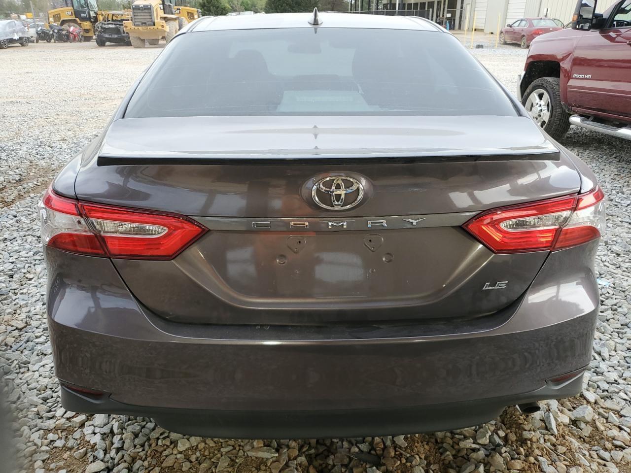 2019 TOYOTA CAMRY L - Фото 6