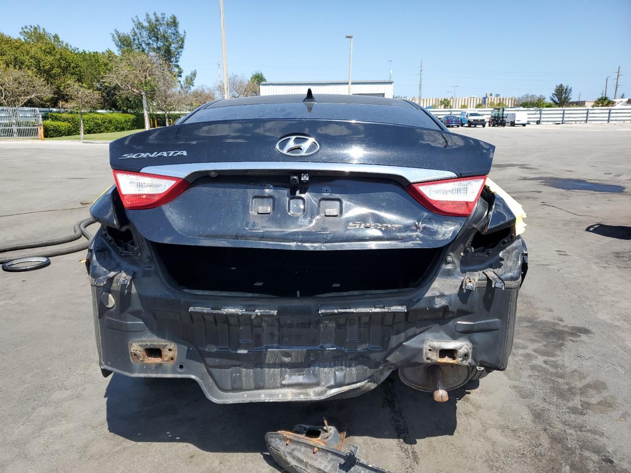 2011 HYUNDAI SONATA GLS - Фото 6