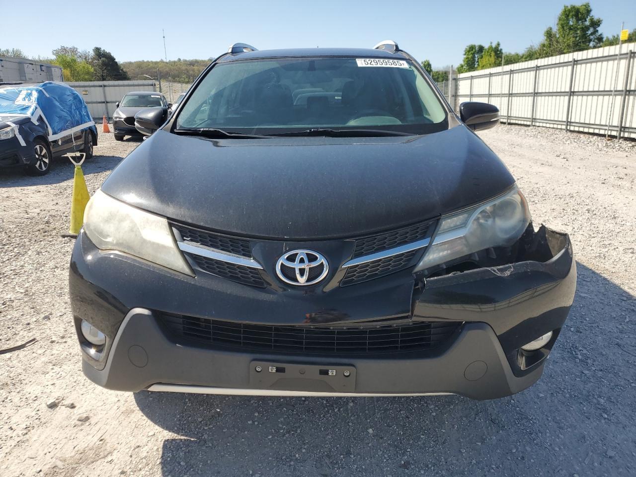 2015 TOYOTA RAV4 XLE - Image 5