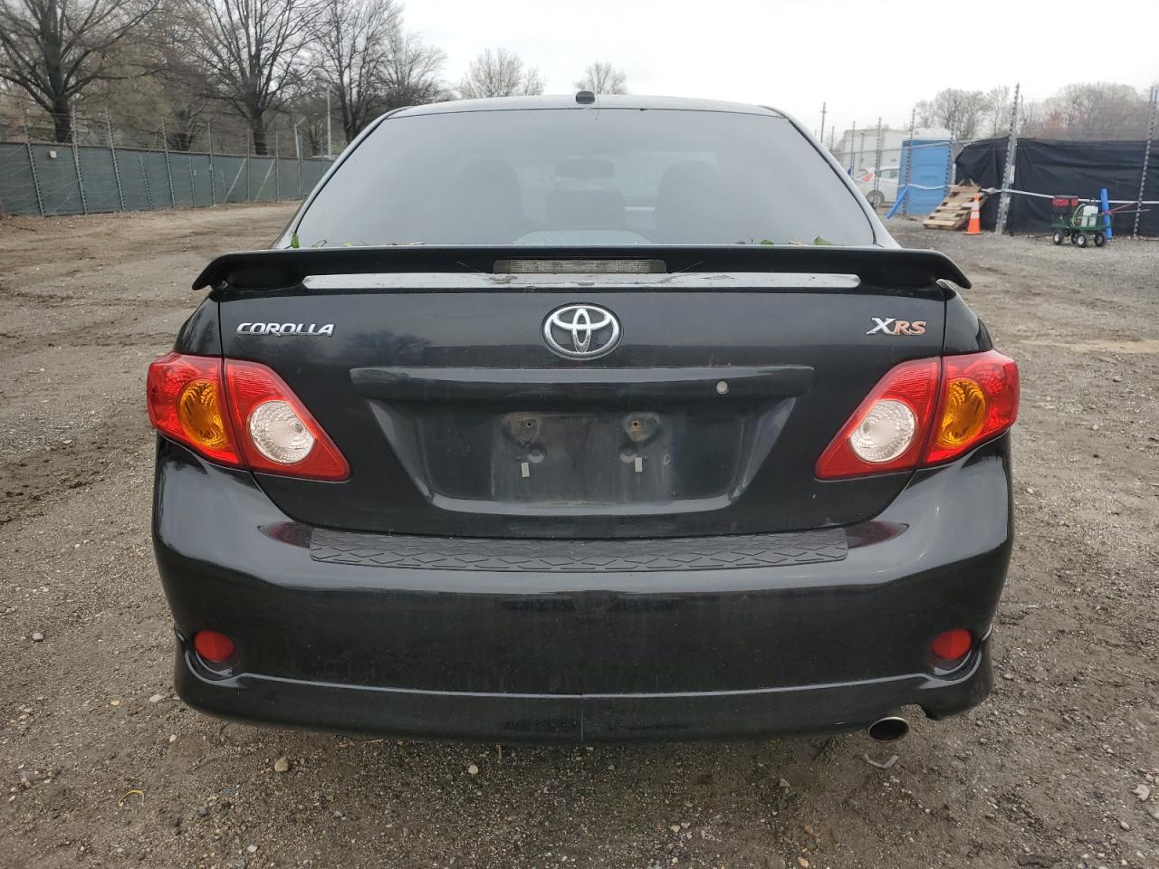 2010 TOYOTA COROLLA XR - Image 6