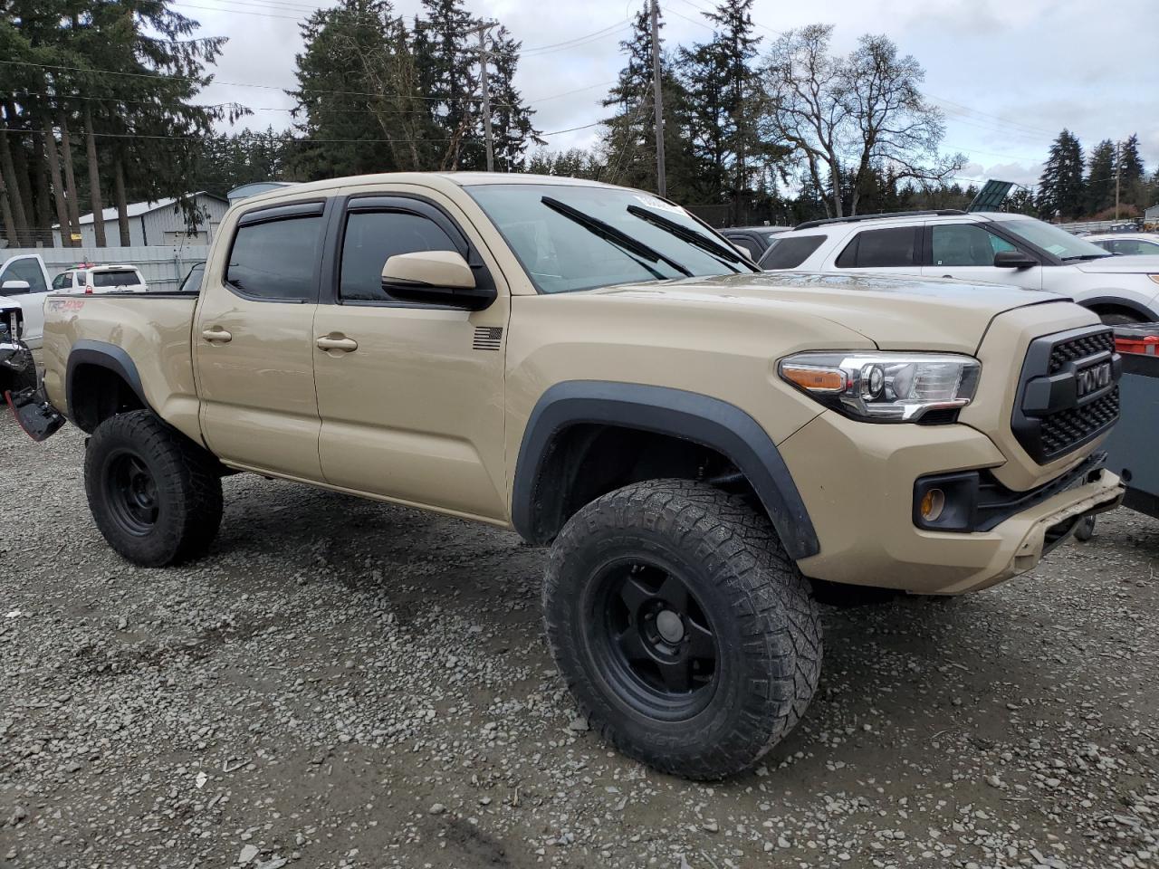 2017 TOYOTA TACOMA DOU - Фото 4