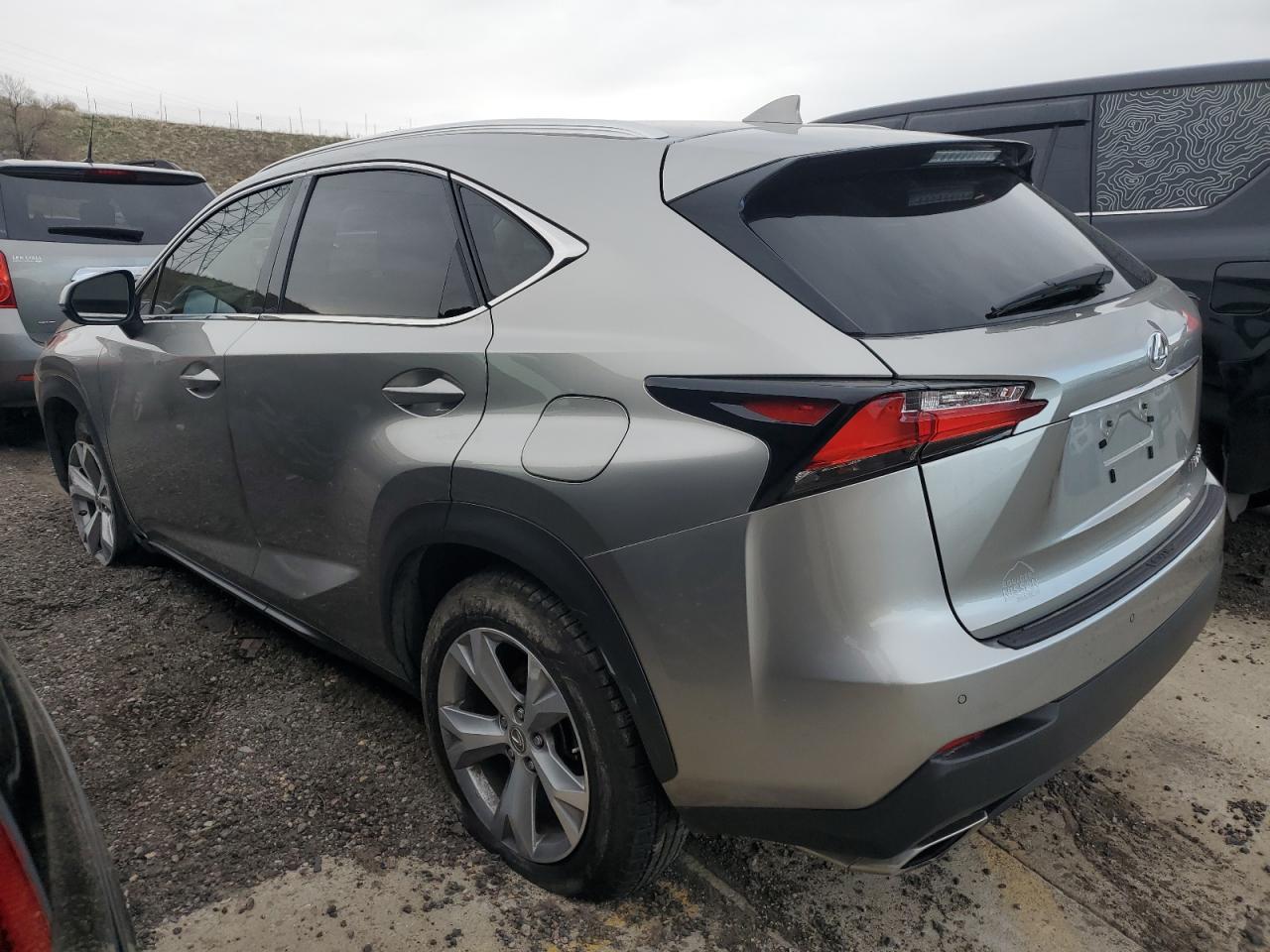 2017 LEXUS NX 200T BA - Фото 2