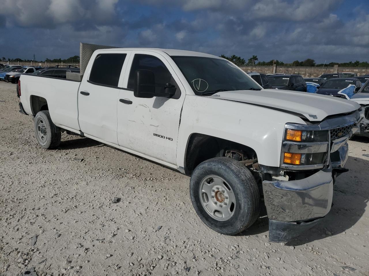 2019 CHEVROLET SILVERADO - Фото 4