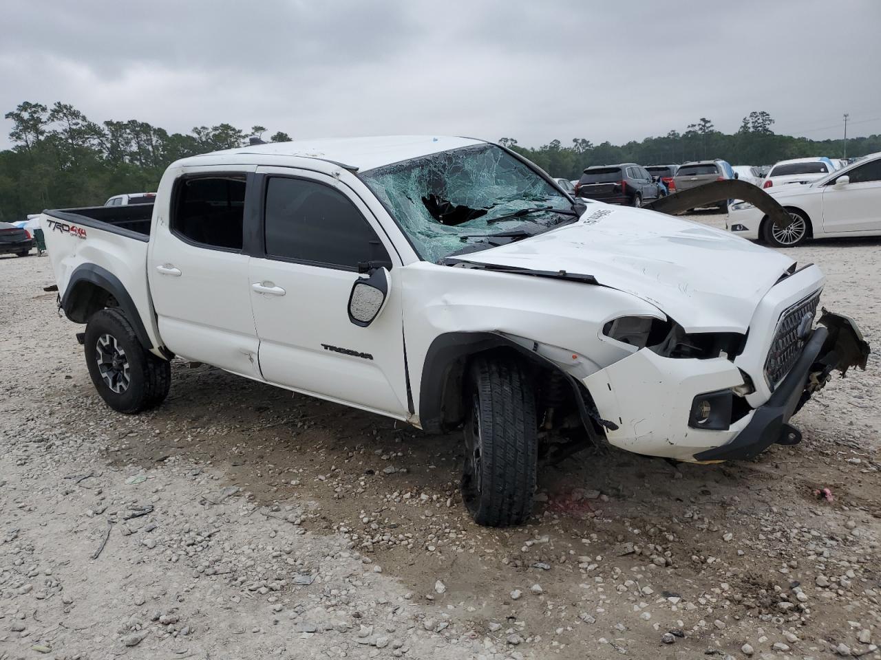 2018 TOYOTA TACOMA DOU - Image 4