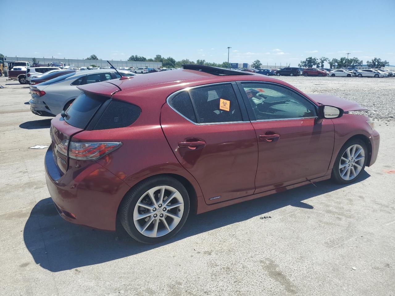 2013 LEXUS CT 200 - Фото 3