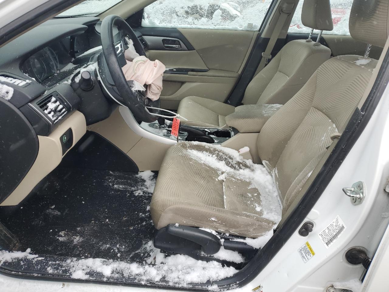 2014 HONDA ACCORD LX - Image 7