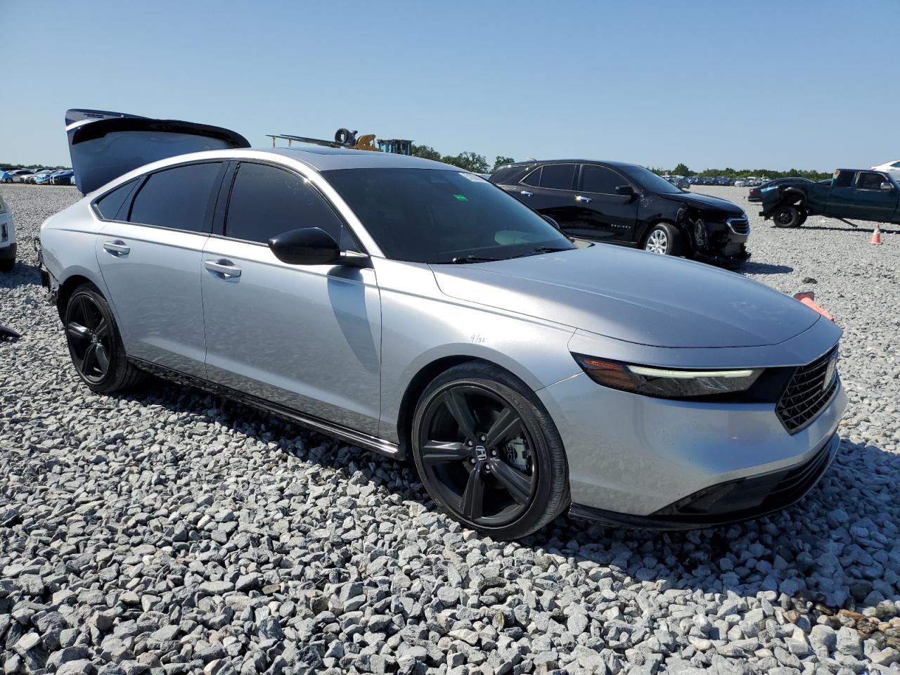 2023 HONDA ACCORD HYB - Image 4