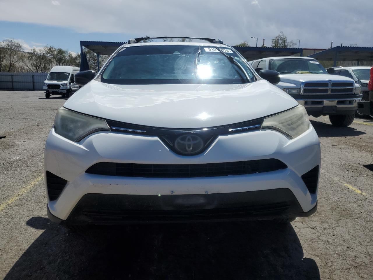 2018 TOYOTA RAV4 LE - Image 5