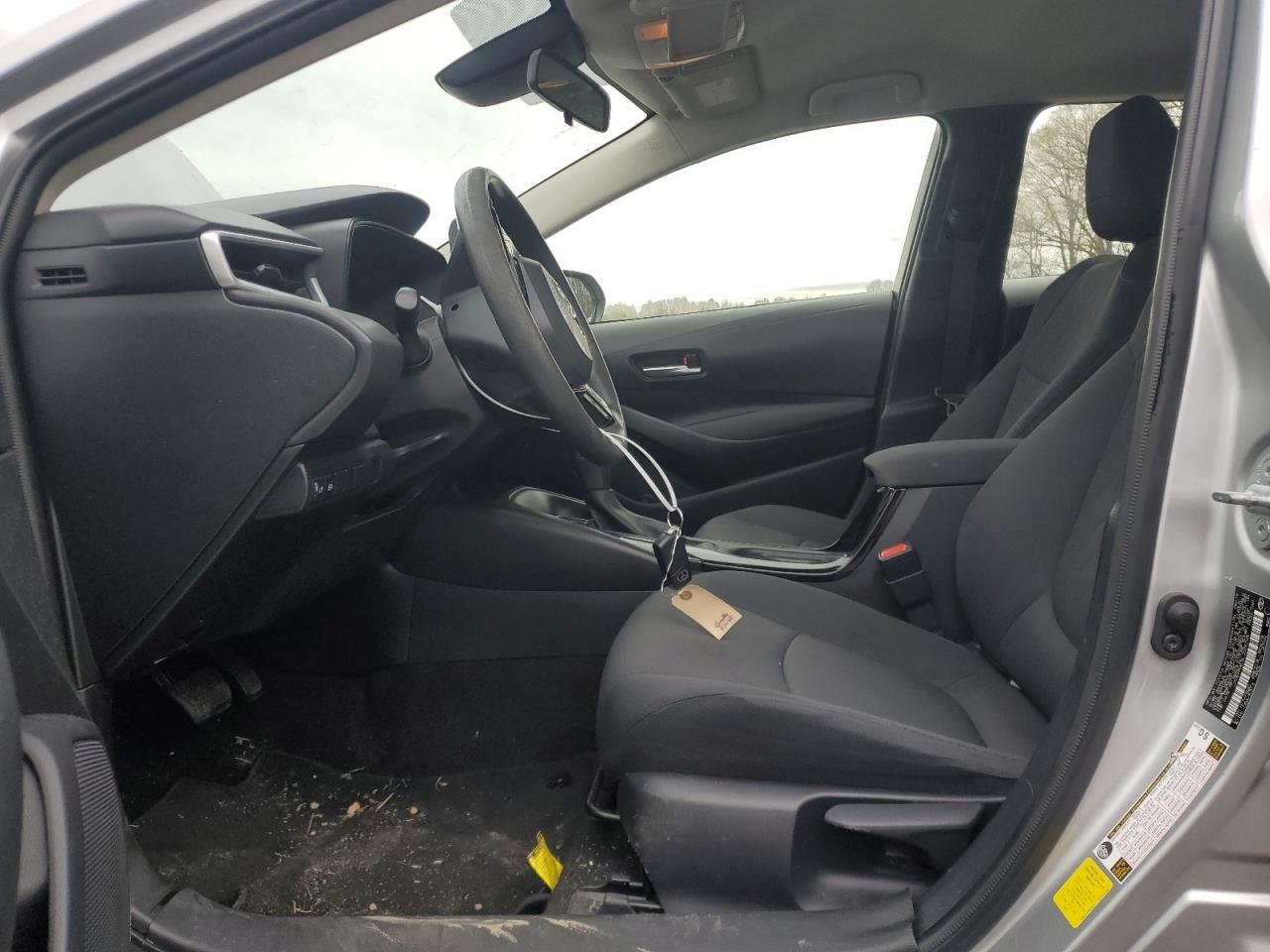 2020 TOYOTA COROLLA LE - Фото 7
