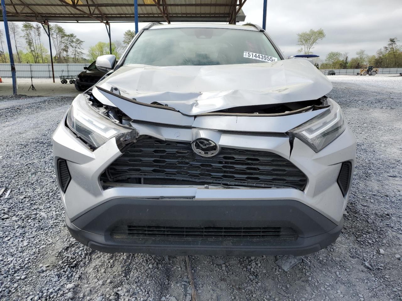 2022 TOYOTA RAV4 XLE - Image 5