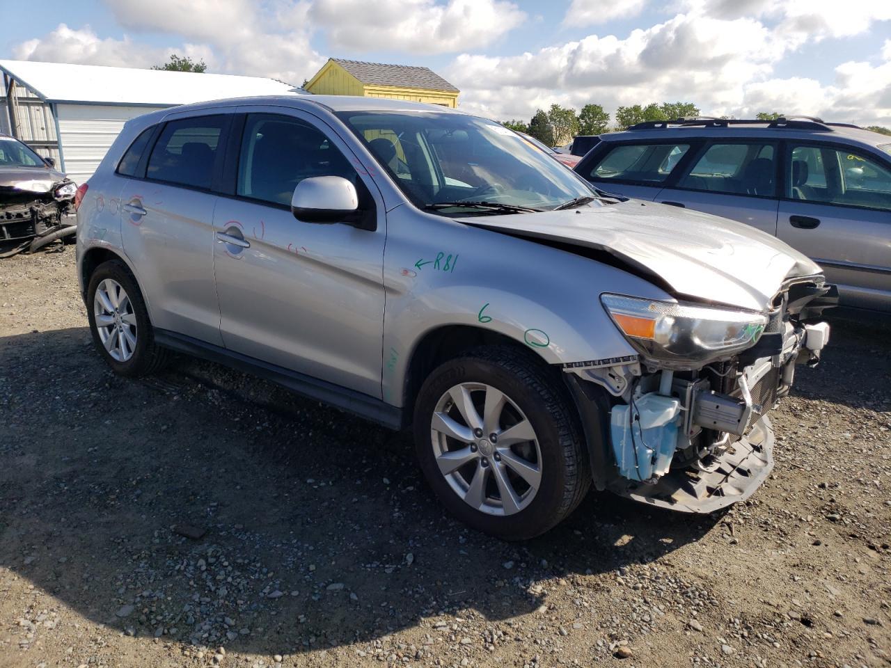 2015 MITSUBISHI OUTLANDER - Фото 4