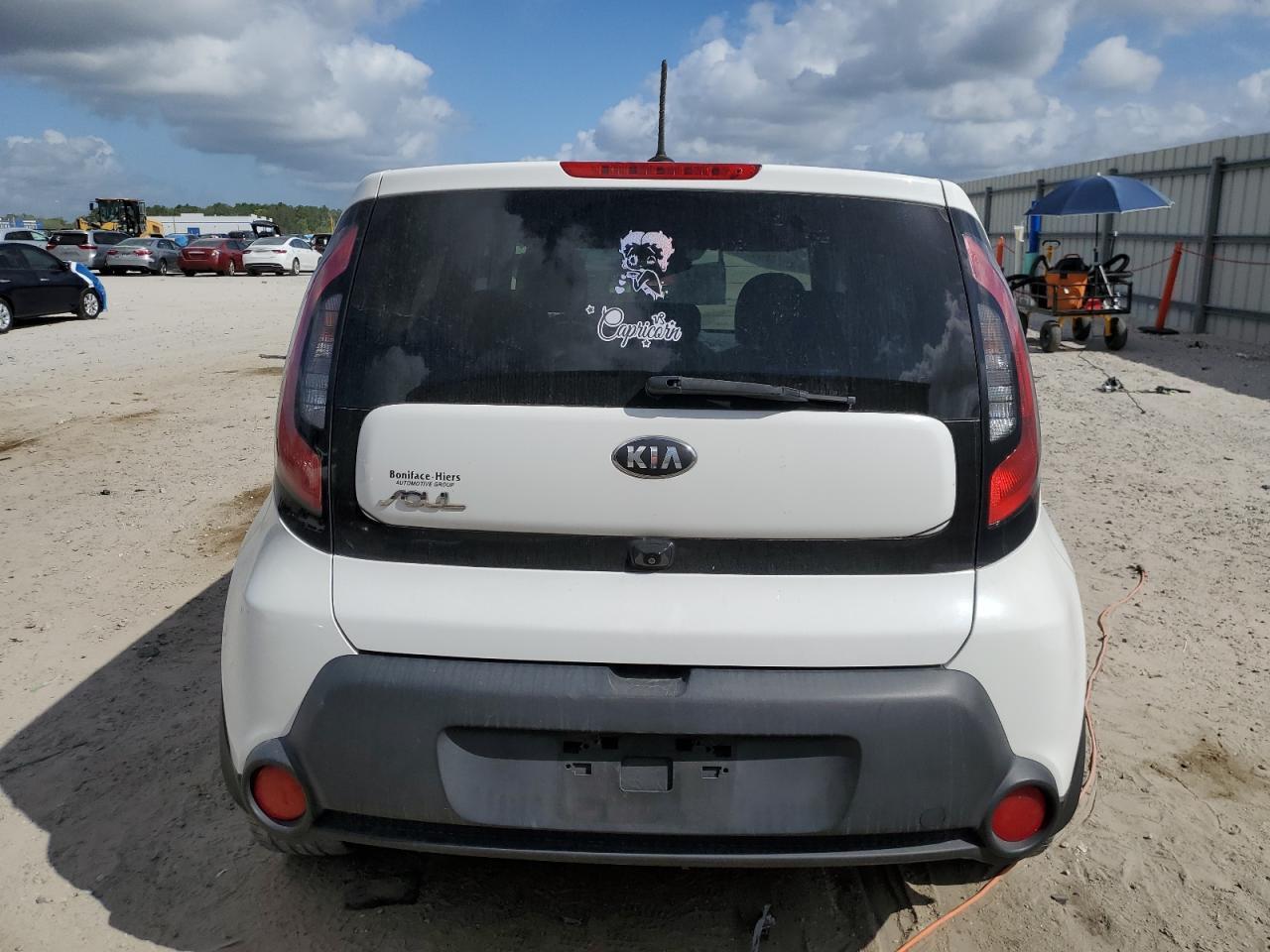 2014 KIA SOUL + - Image 6