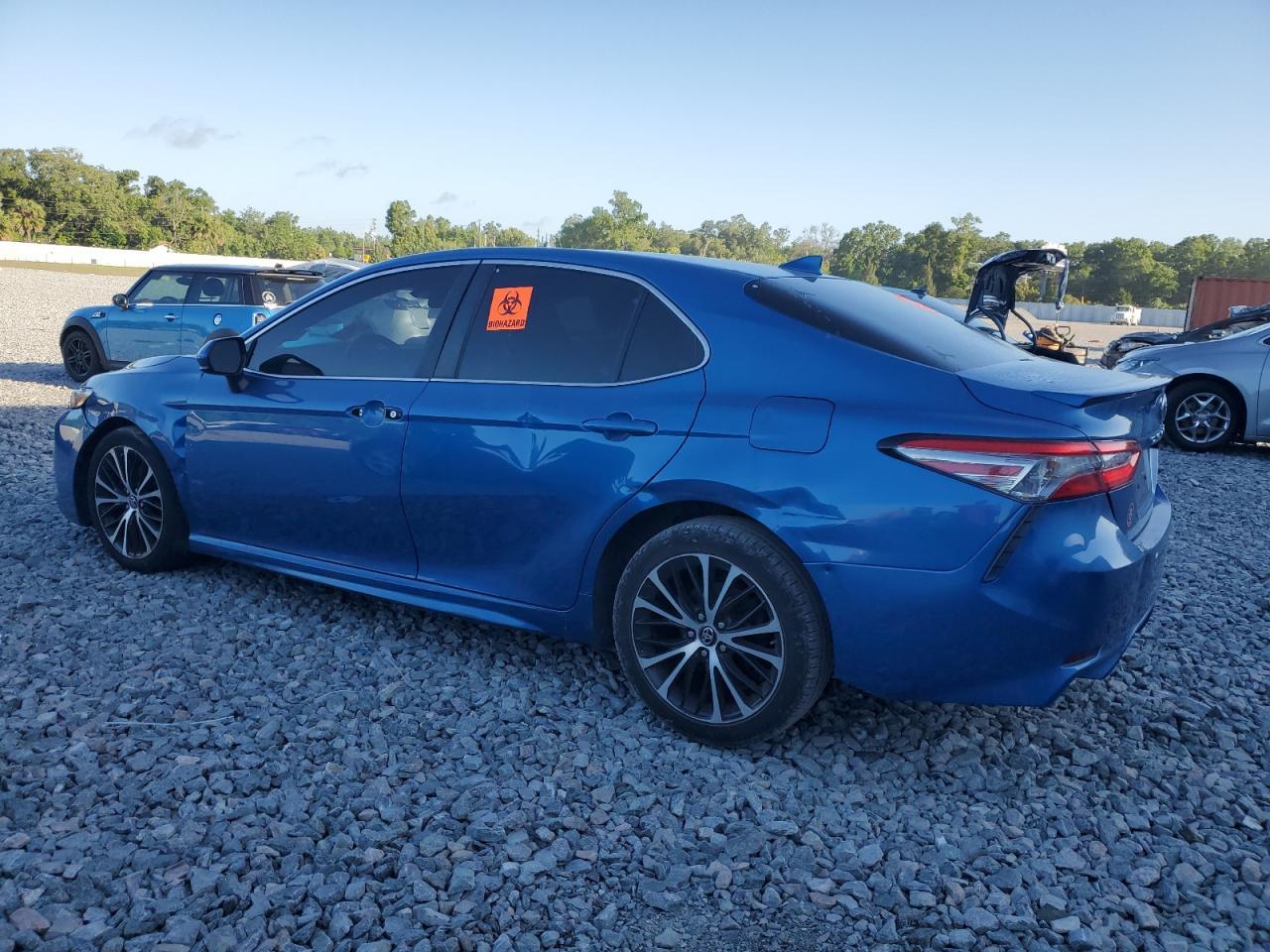 2019 TOYOTA CAMRY L - Фото 2