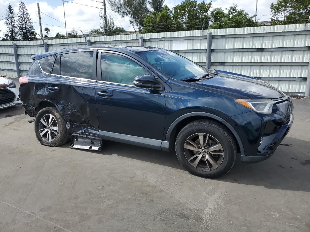 2018 TOYOTA RAV4 ADVEN - Image 4