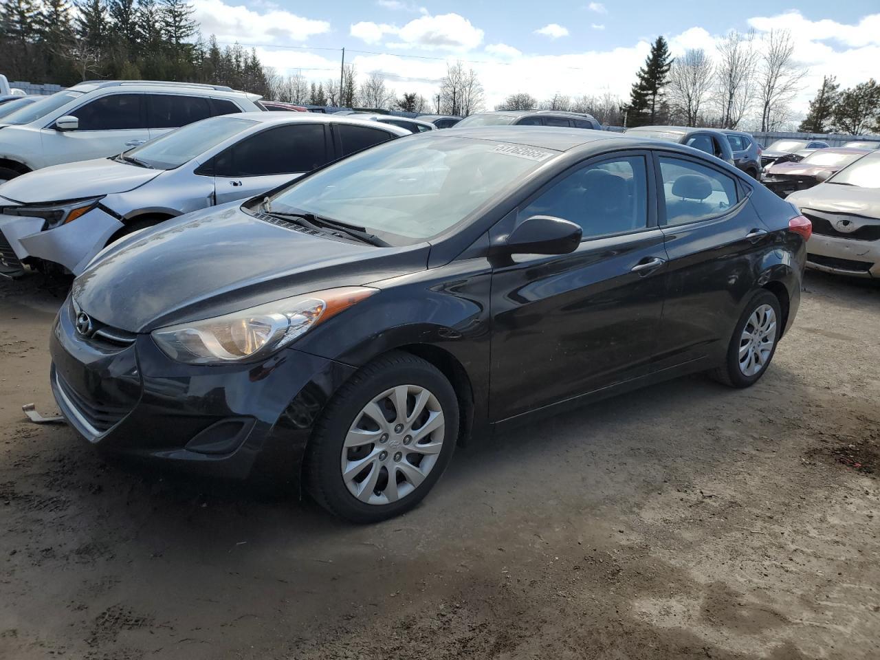 2013 HYUNDAI ELANTRA GL