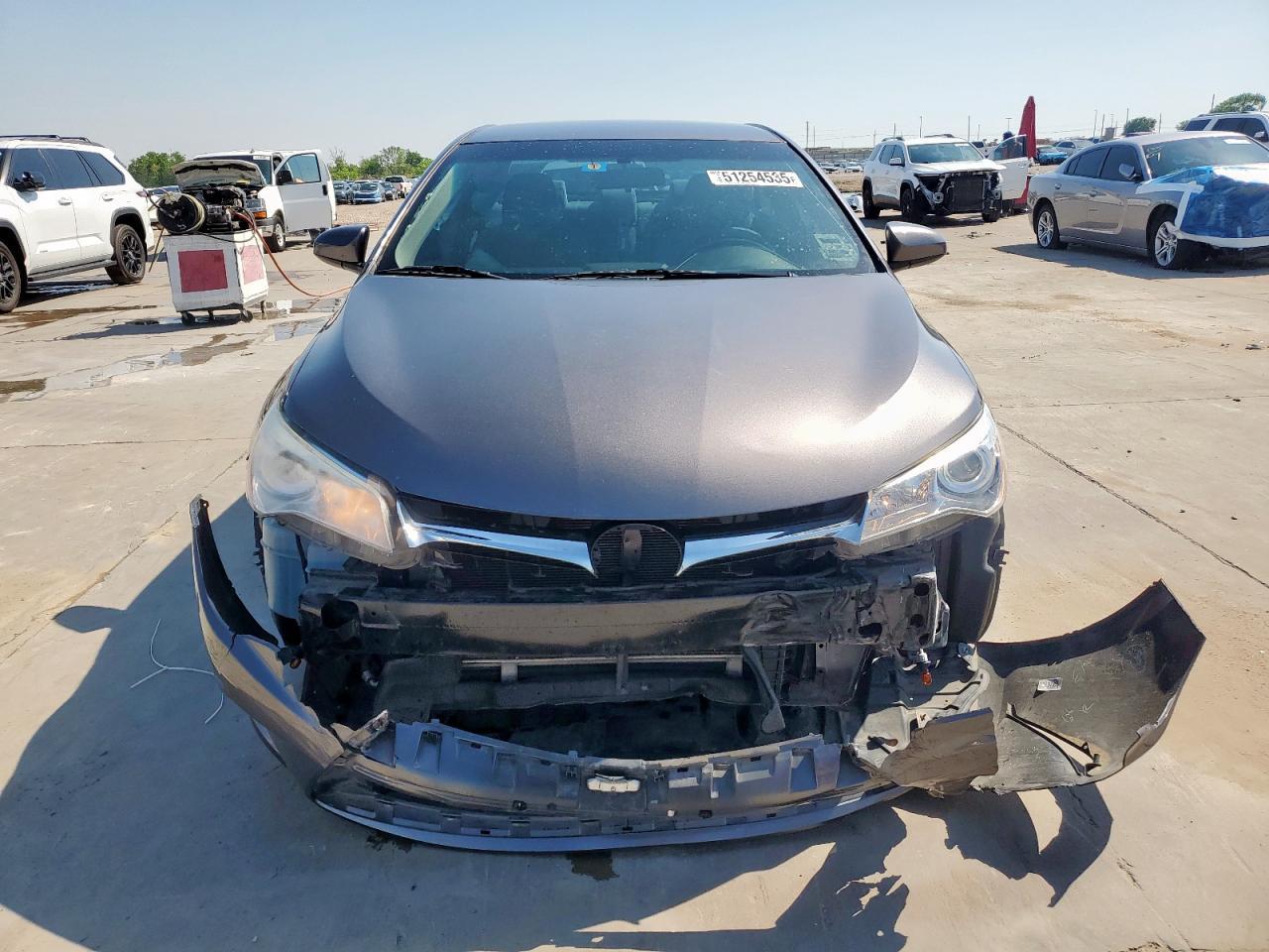 2017 TOYOTA CAMRY LE - Фото 5