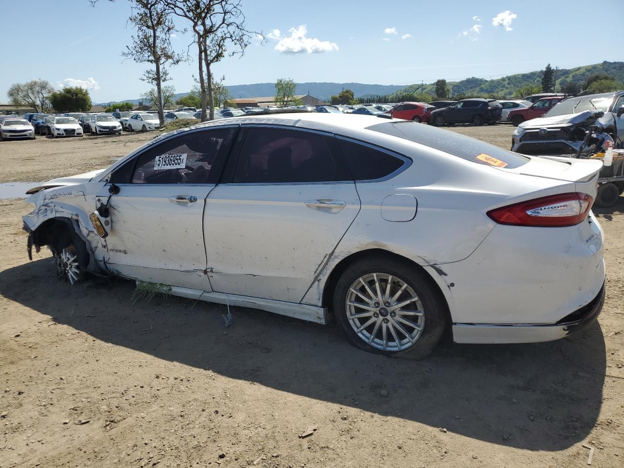 2015 FORD FUSION TIT - Фото 2
