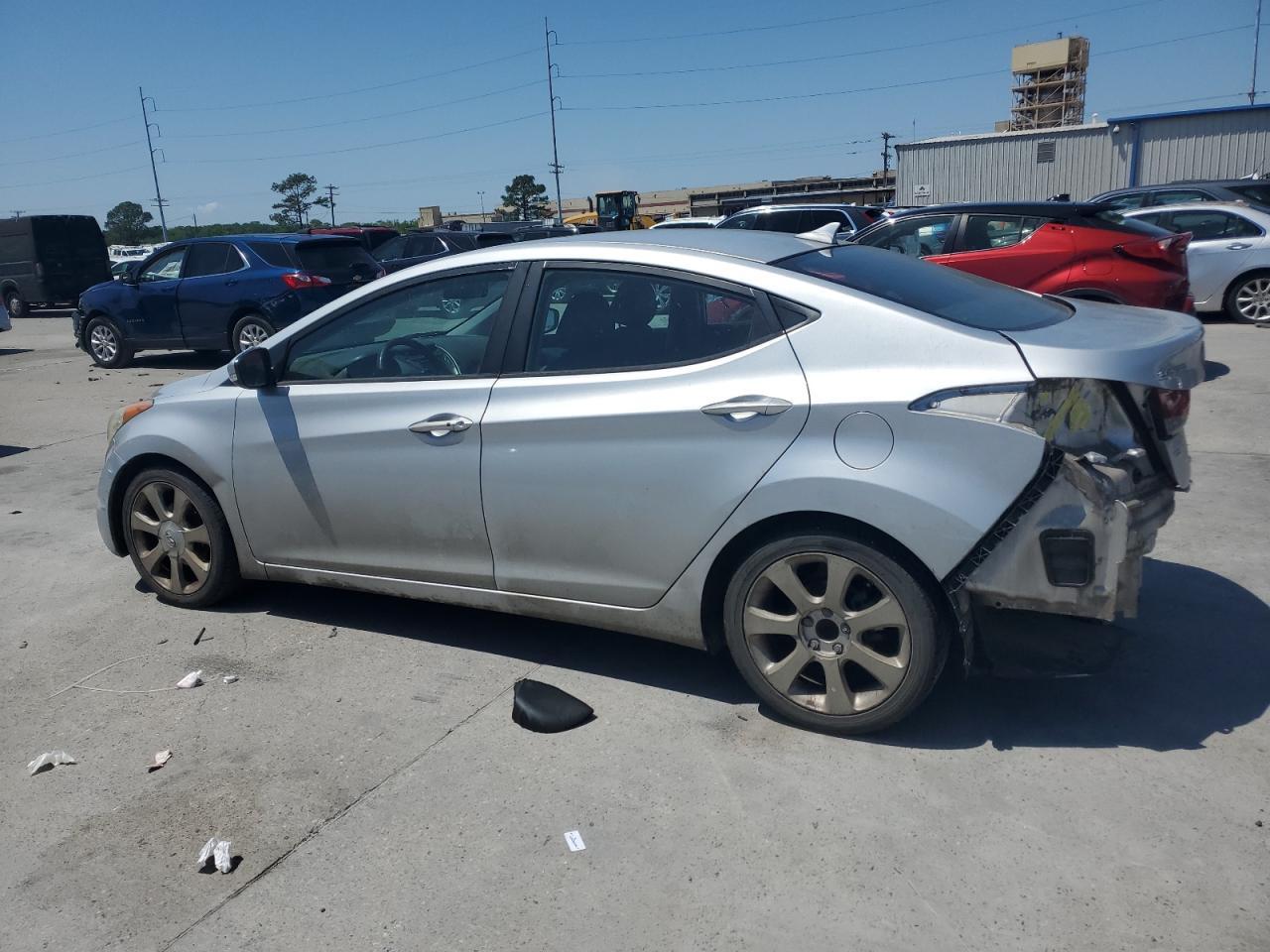 2013 HYUNDAI ELANTRA GL - Image 2