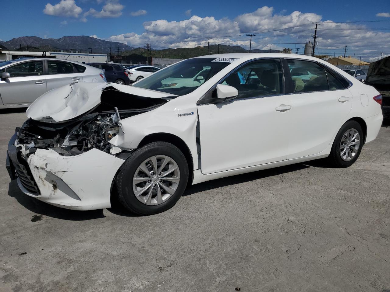 2016 TOYOTA CAMRY HYBR