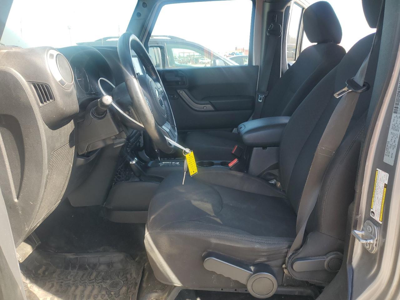 2017 JEEP WRANGLER U - Фото 7