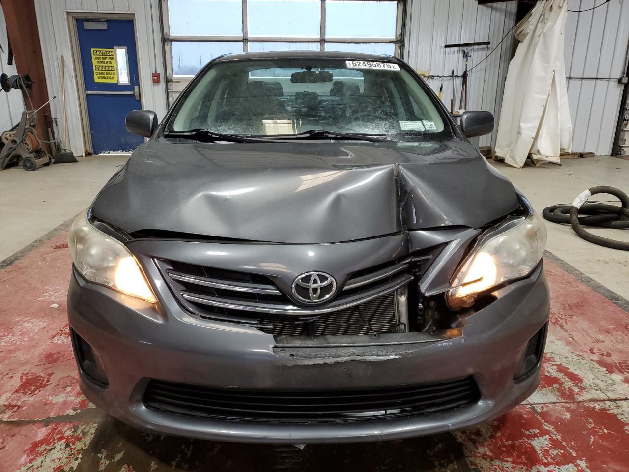 2013 TOYOTA COROLLA BA - Фото 5