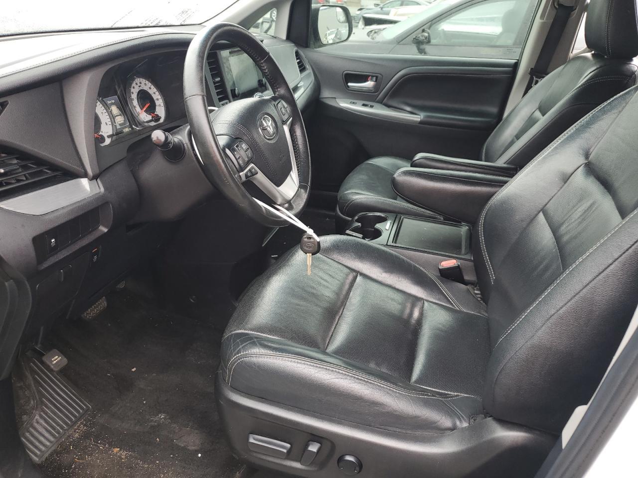 2015 TOYOTA SIENNA SPO - Фото 7