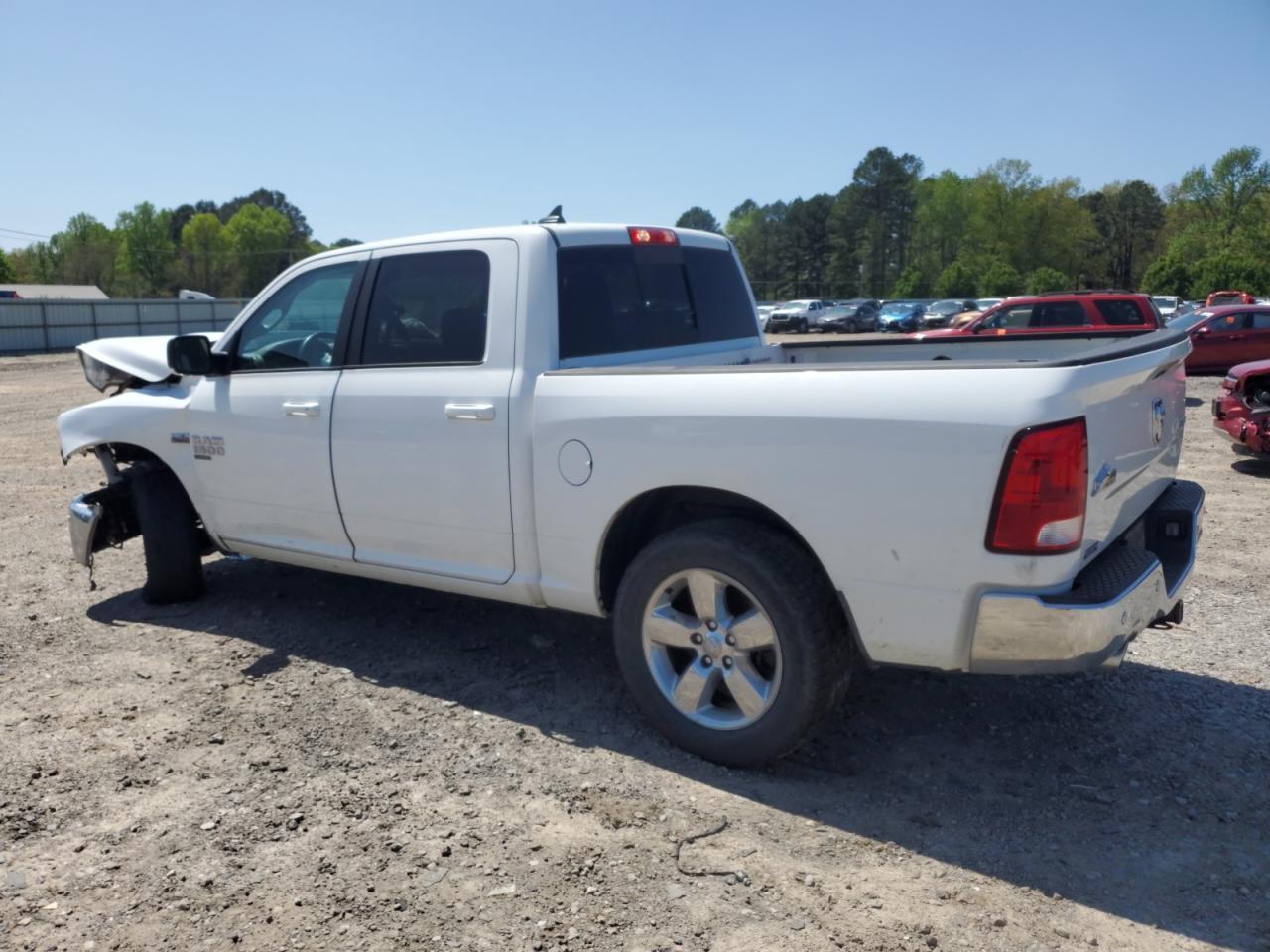 2019 RAM 1500 CLASS - Фото 2