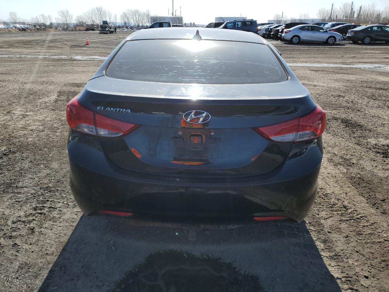 2013 HYUNDAI ELANTRA GL - Image 6