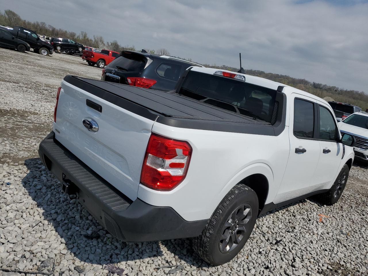 2024 FORD MAVERICK X - Image 3