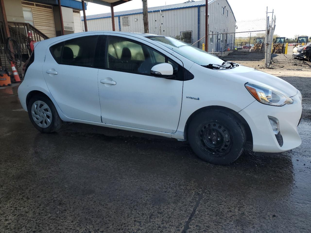 2016 TOYOTA PRIUS C - Фото 4