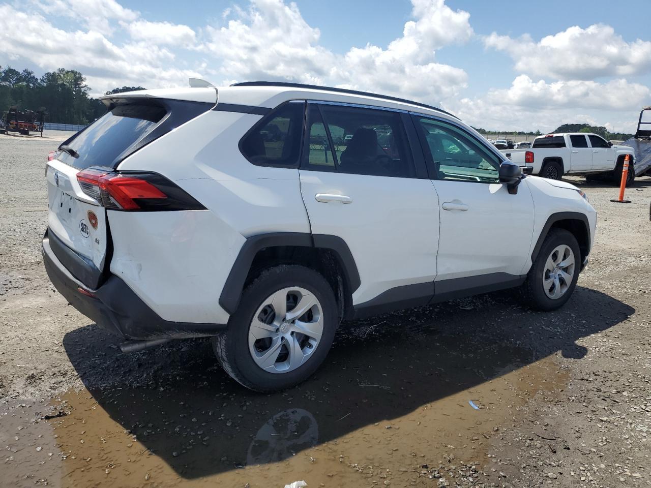 2021 TOYOTA RAV4 LE - Image 3