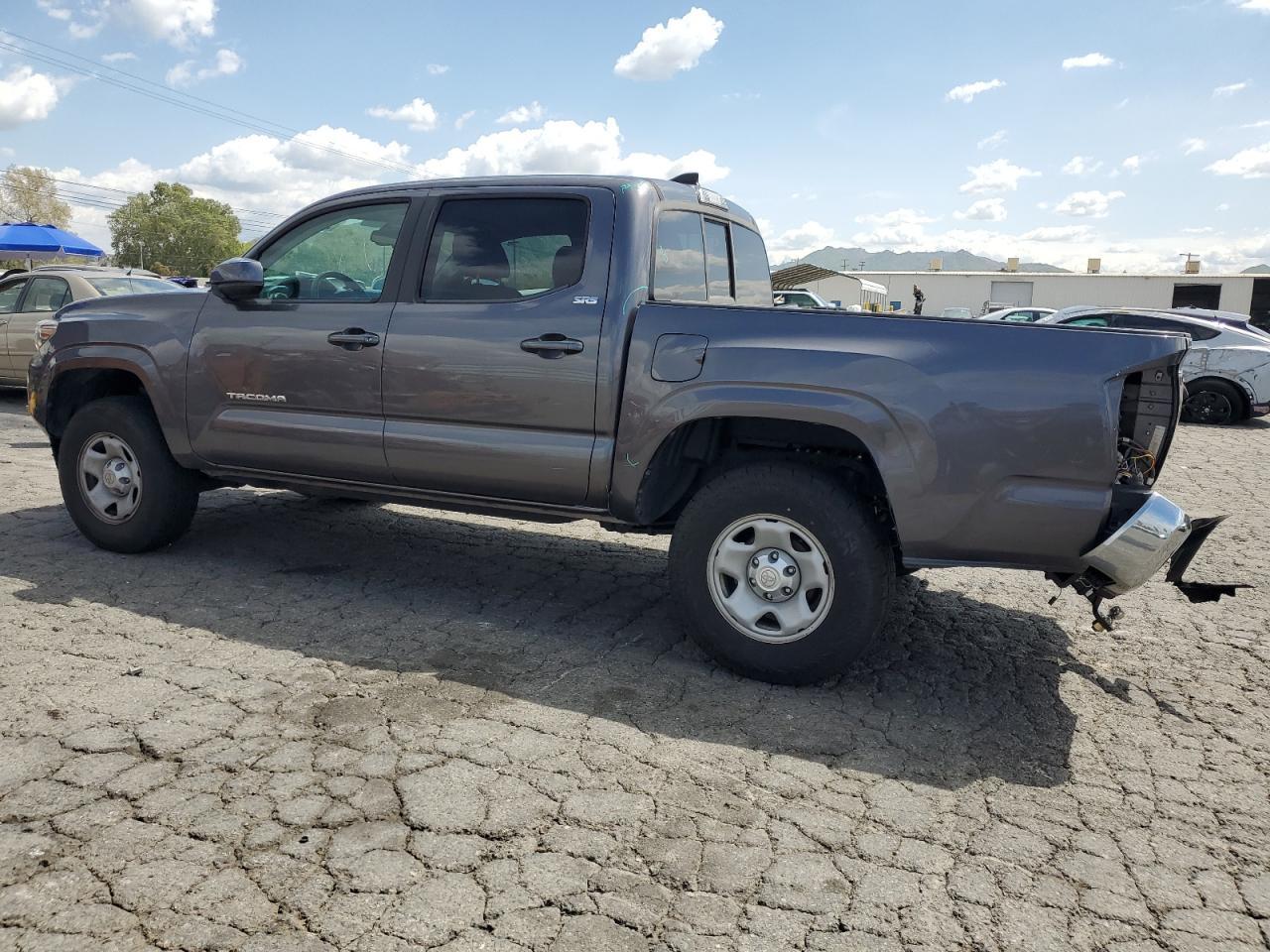 2018 TOYOTA TACOMA DOU - Фото 2