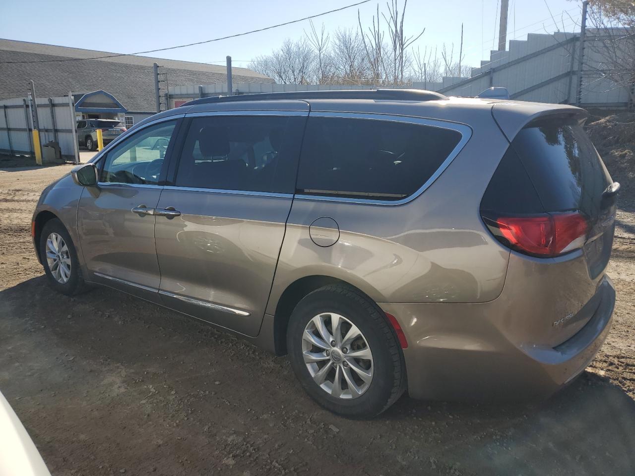 2017 CHRYSLER PACIFICA T - Фото 2