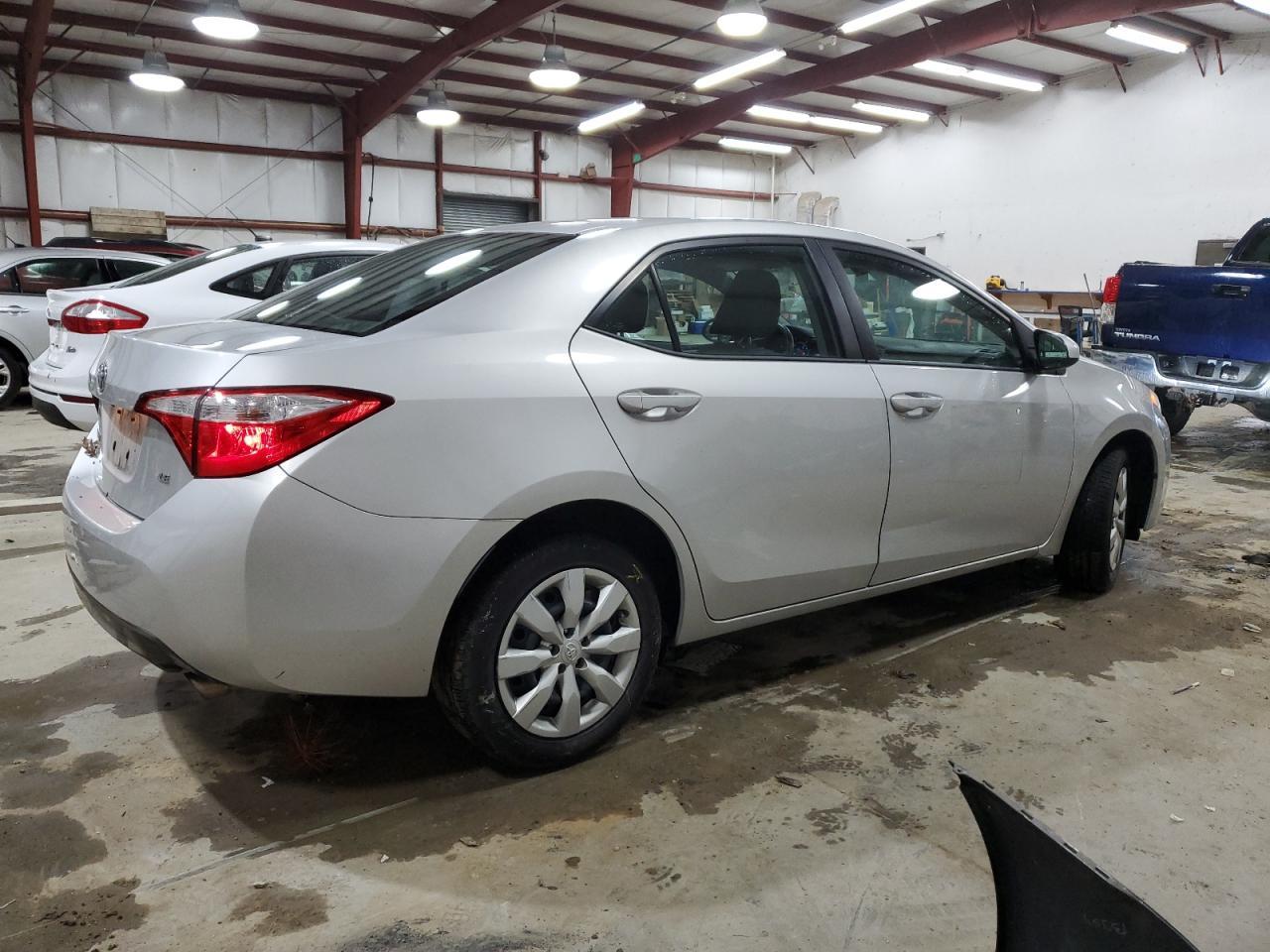 2016 TOYOTA COROLLA L - Фото 3