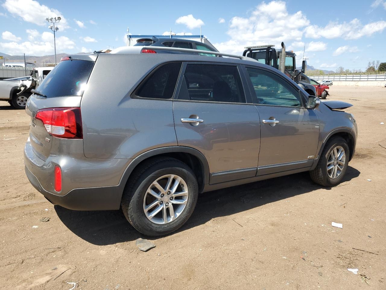 2014 KIA SORENTO LX - Фото 3