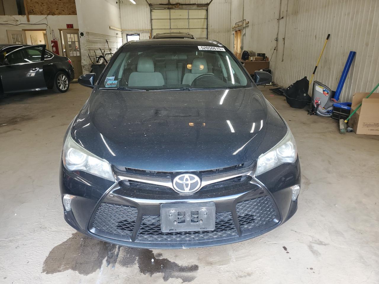 2017 TOYOTA CAMRY LE - Image 5
