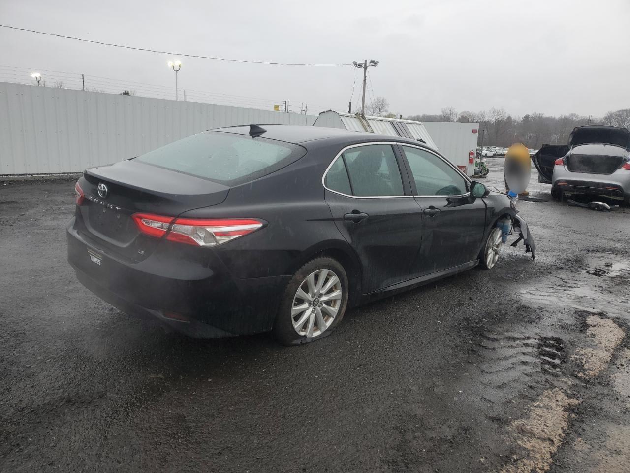 2019 TOYOTA CAMRY L - Image 3