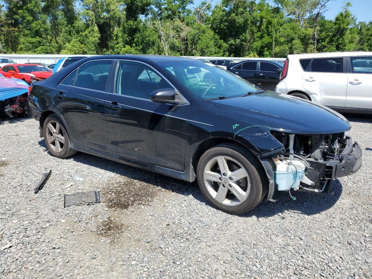 2014 TOYOTA CAMRY L - Image 4