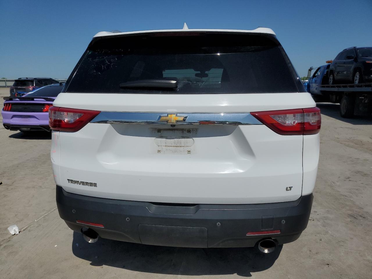 2018 CHEVROLET TRAVERSE L - Фото 6