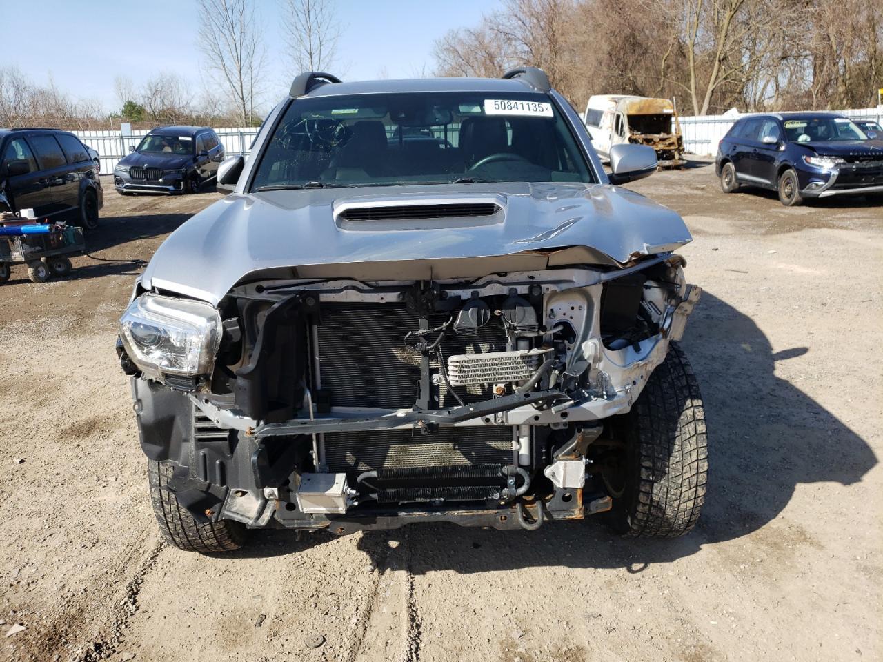 2019 TOYOTA TACOMA DOU - Фото 5