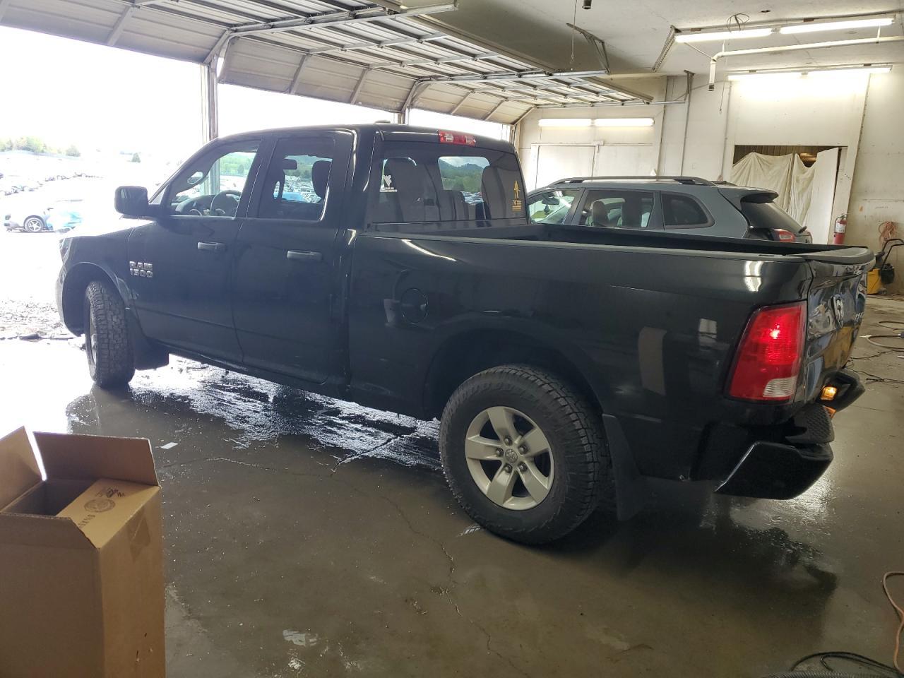 2018 RAM 1500 ST - Image 2