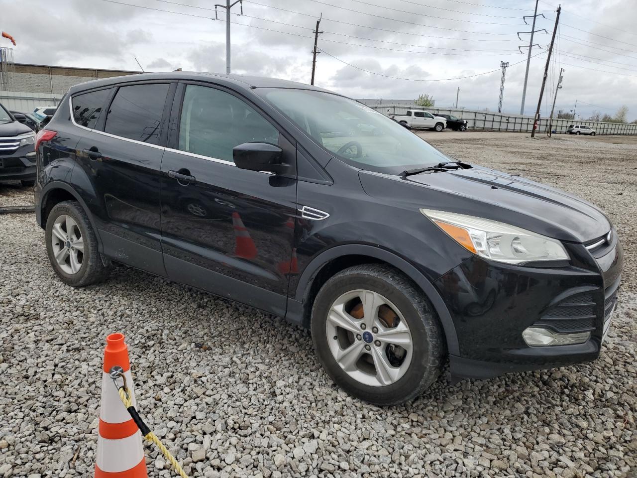 2015 FORD ESCAPE SE - Image 4