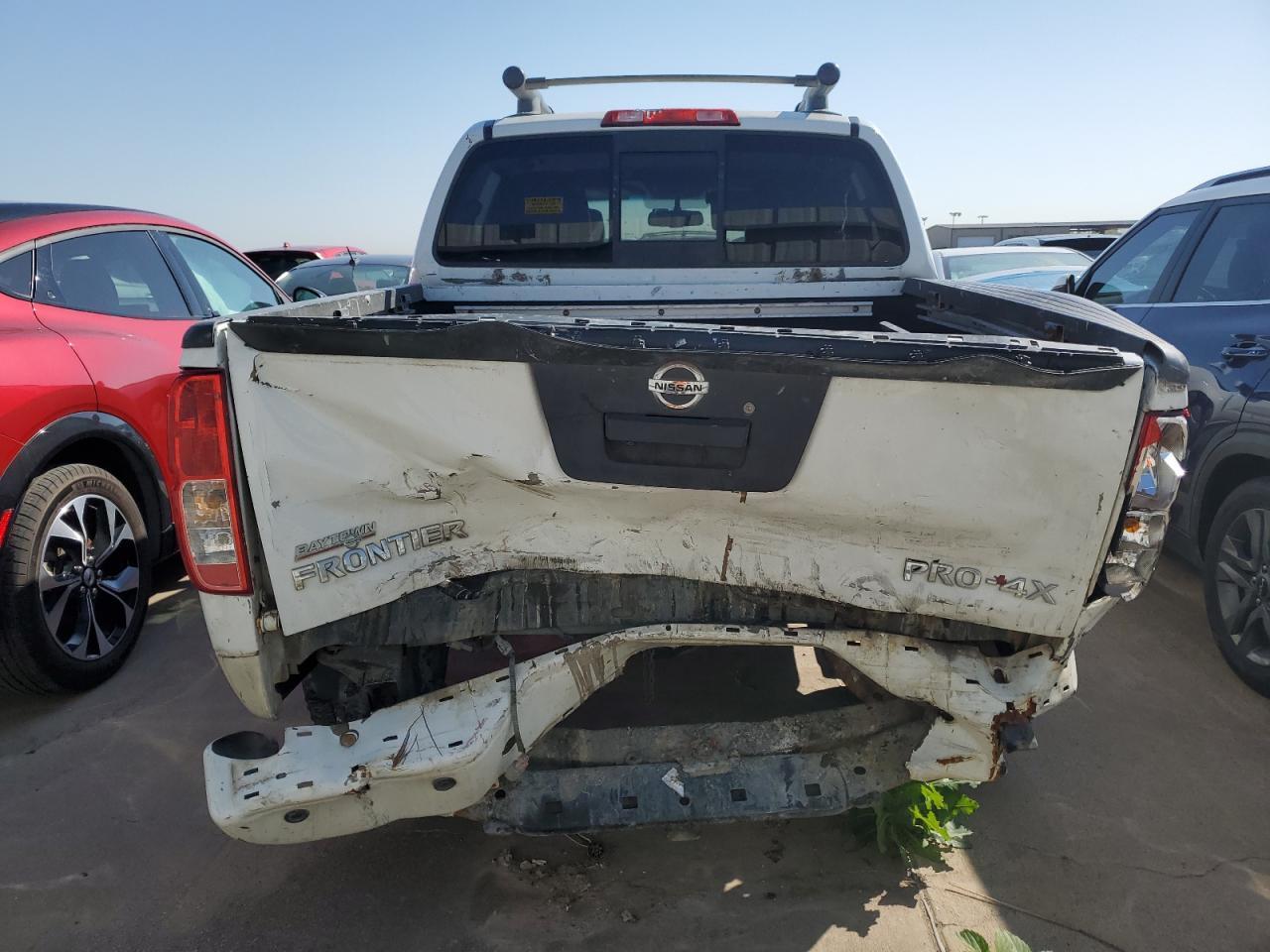 2016 NISSAN FRONTIER S - Image 6